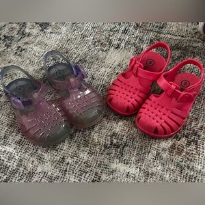 Cat & Jack Jelly Shoes Size 5